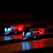 Load image into Gallery viewer, Intelino Smart Train Starter Set