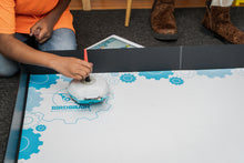 Load image into Gallery viewer, Finch Arena