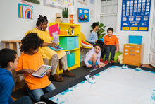 Load image into Gallery viewer, Finch Arena